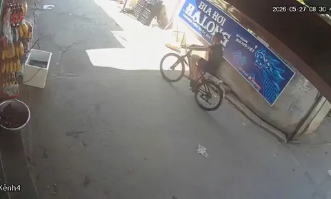 Bé trai tự kỷ mất tích bí ẩn, được tìm thấy dưới chân cầu cách nhà 23km nhờ manh mối đặc biệt