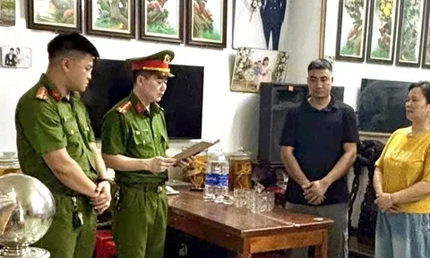 Ngưới phụ nữ bán bánh đúc bị khởi tố