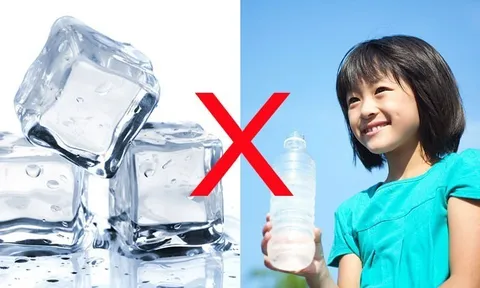 Vừa đi nắng về "thèm" nước lạnh: Sảng khoái tức thì nhưng cái giá đắt không ngờ
