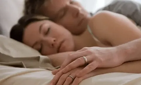 5 điều vợ chồng tuyệt đối không làm với nhau