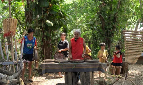 Hai thế hệ, một khát vọng giữ thanh âm đại ngàn giữa dòng chảy hiện đại