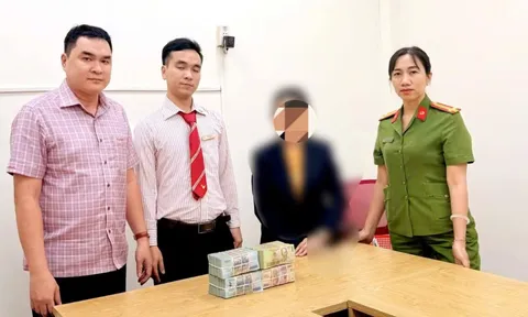 Tin lời hứa “mãi mãi bên nhau” của "tướng Mỹ online" người phụ nữ ôm 1,3 tỷ đồng "khóc nghẹn" khi biết sự thật