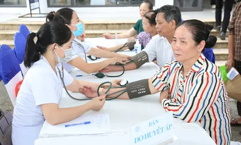 Người dân Thủ đô được khám sức khỏe miễn phí mỗi năm từ 2026