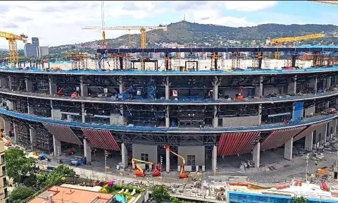 Barcelona đối mặt nguy cơ thiếu vốn để hoàn thiện Camp Nou mới
