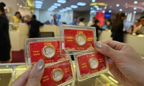 Vàng “bốc hơi” 7 triệu/lượng: Thị trường sáng 9/6 rời xa đỉnh 191 triệu/lượng