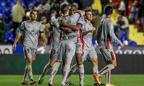 Hy hữu tại La Liga: CLB chi tiền để bảo hiểm nguy cơ xuống hạng