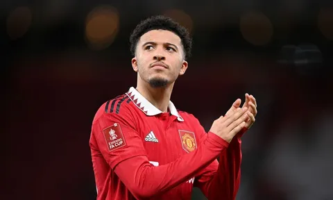 Manchester United thanh lọc đội hình, ba ngôi sao rời Old Trafford