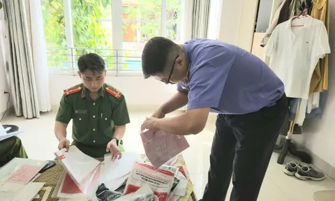 Điều gì xảy ra tại cửa khẩu Kim Thành khiến 3 nguyên cán bộ thuế ở Lào Cai bị bắt?