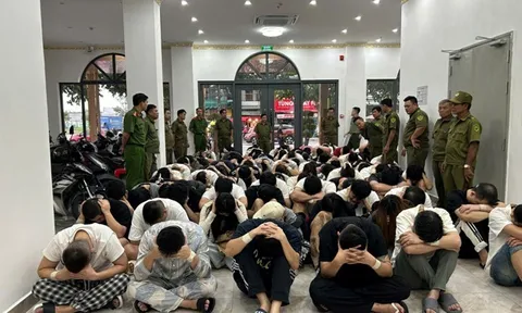 Nhập cảnh trái phép vào Việt Nam, 83 người Trung Quốc thuê trọn khách sạn ở TPHCM làm "đại bản doanh" lừa đảo