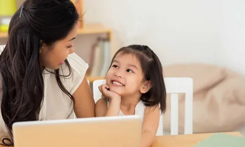 Cha mẹ EQ cao thường hay nói với con 3 câu này, đứa trẻ lớn lên dễ thành công hơn