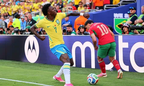 Brazil chia điểm với Morocco trong ngày Vinicius tỏa sáng