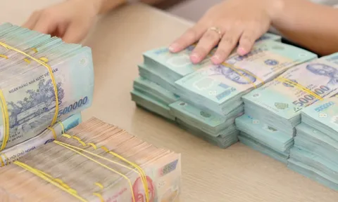 Từ 01/01/2027 người từ 60 tuổi trở lên nhận 2.800.000 đồng/tháng, cụ thể ra sao?