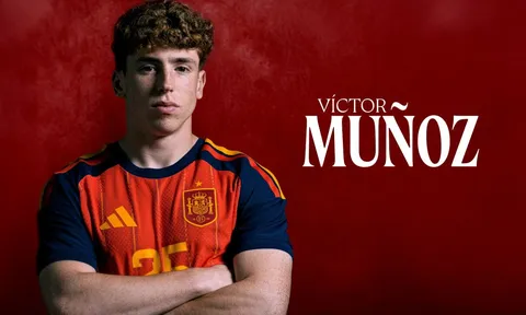 Liverpool hoàn tất thương vụ chiêu mộ tiền đạo Victor Munoz từ Osasuna