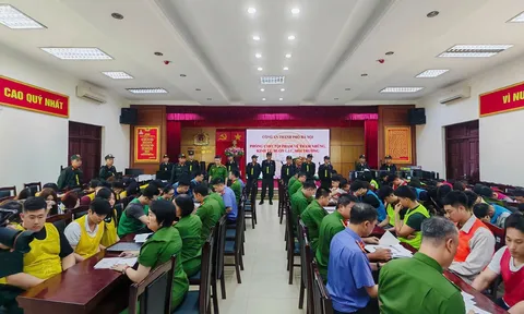 Hé lộ 17.000 hợp đồng “kỳ nghỉ” biến tướng: Những con số lạnh người