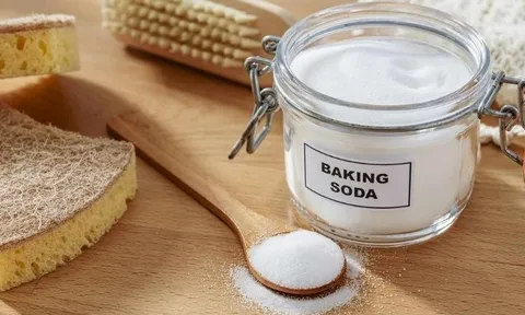 Muốn nhà vệ sinh không còn mùi hôi, đừng bỏ qua những mẹo đơn giản này