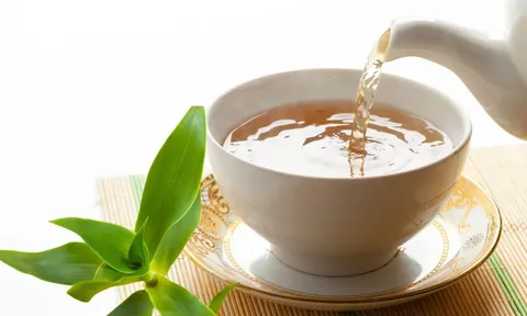 Tưởng chỉ để làm cảnh, loại cây mọc đầy vườn quê lại được ví như “kho thuốc” trong dân gian