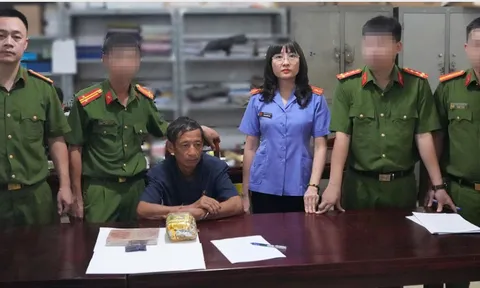 Cuộc đột kích lúc 21h, lộ diện "ông trùm" 62 tuổi Hoàng Văn Khánh khiến cả xóm chấn động