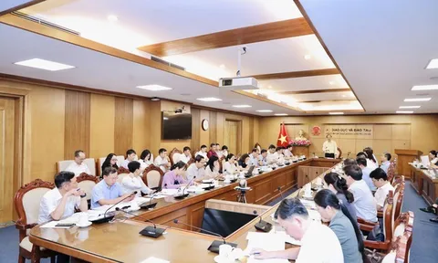Tinh gọn hệ thống giáo dục: Sau thí điểm 15 tỉnh, sắp xếp trường lớp sẽ triển khai đại trà toàn quốc năm 2027