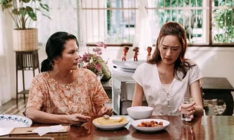 Mẹ chồng cấm tôi về ngoại, nhưng lại nói với con gái ruột một câu hoàn toàn trái ngược