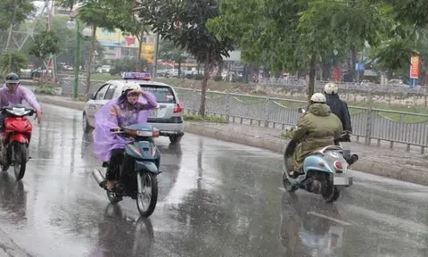 Biển Đông sắp đón áp thấp nhiệt đới, Bắc Bộ có thể mưa lớn nhiều ngày
