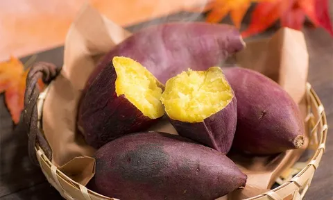 Kiên trì ăn khoai lang mỗi sáng suốt 1 năm, người phụ nữ nhận về kết quả ngỡ ngàng