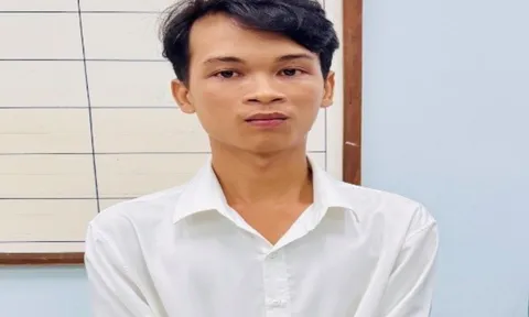 Thi hành lệnh bắt khẩn cấp Phan Minh Phương SN 2005, nhiều lần "làm chuyện mờ ám" với thiếu nữ 14 tuổi