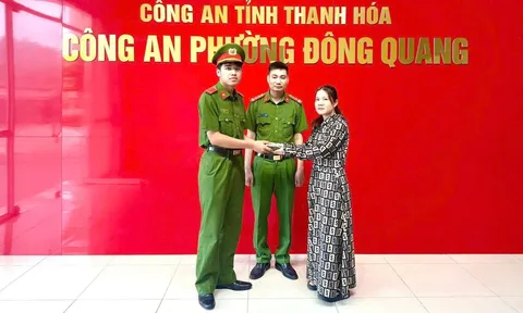 Từ chiếc túi xách bỏ quên đến lá thư cảm ơn đong đầy xúc động gửi Công an Thanh Hóa