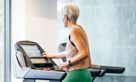 Mỗi ngày 10 phút với 3 bài tập đơn giản giúp khỏe tim, tăng cơ, chậm lão hóa