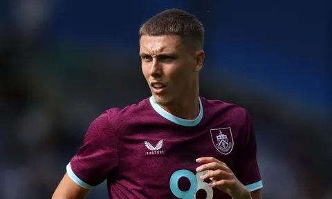 RB Leipzig đạt thỏa thuận chiêu mộ Maxime Estève từ Burnley