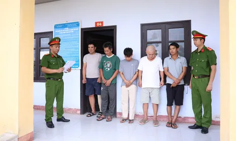 Tạm giữ hình sự Trần Đình Lộc SN 1986 và 10 người khác: Hé lộ đường dây cá độ gần 400 tỷ mùa World Cup