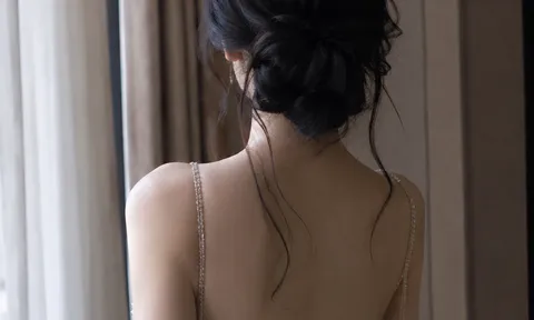 Nữ diễn viên nổi tiếng bất ngờ hầu tòa, phủ nhận cáo buộc dùng 3 loại ma túy