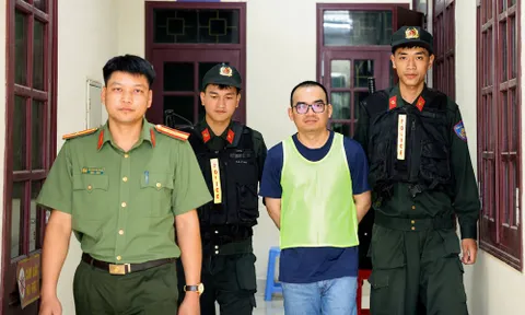 Lộ diện “Simon” - kẻ cầm đầu đường dây cờ bạc xuyên quốc gia hàng nghìn tỷ đồng