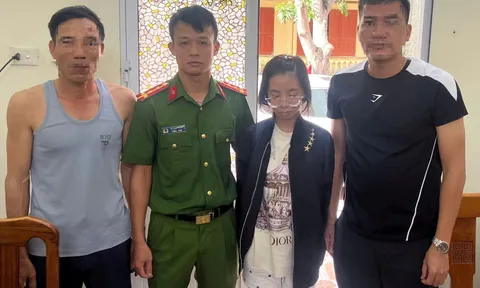 Công an xuyên đêm tìm thấy bé gái 15 tuổi mất liên lạc với gia đình