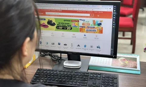 Bán hàng online phải lập hóa đơn lúc đem hàng đi gửi hay là lúc khách hàng thanh toán? Quy định mới về xuất hóa đơn?