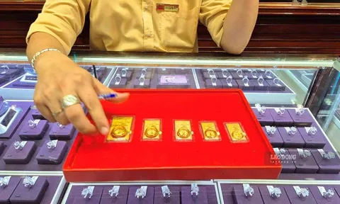 Giá vàng sáng 25/7 đảo chiều tăng