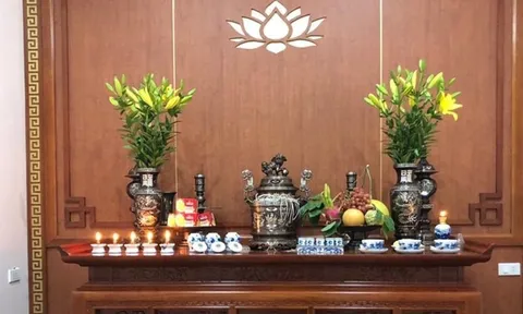 Có nên đặt hoa ly lên bàn thờ hay không?