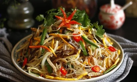 Cách xào miến không bị dính, không bị nát, sợi dai ngon: Đơn giản ai cũng làm được