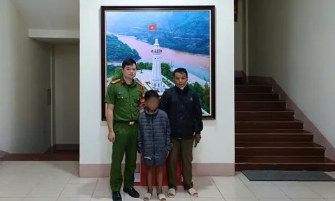 Cuộc tìm kiếm người thân cho cháu bé đi lạc trong đêm, không nhớ đường về nhà