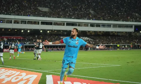 Neymar bị Chủ tịch Remo chỉ trích dữ dội sau màn ăn mừng trước khu kỹ thuật