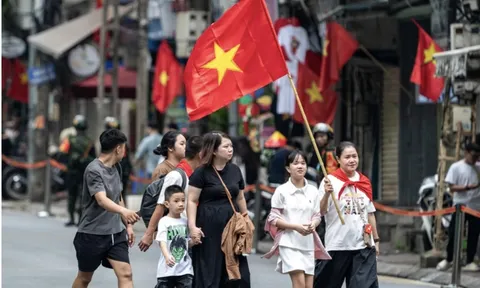 Phương án nghỉ Tết 2027, công chức được đề xuất nghỉ 7 hoặc 10 ngày