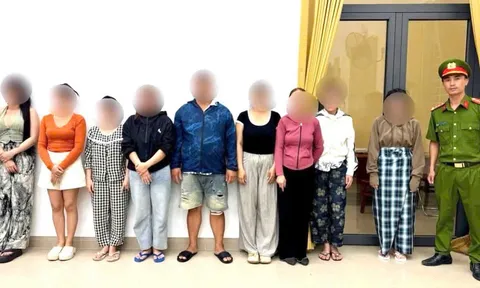 Bắt quả tang "chuyện mờ ám" của đôi nam nữ trong căn nhà cho thuê treo biển hiệu "C.P 79" ở Đồng Nai