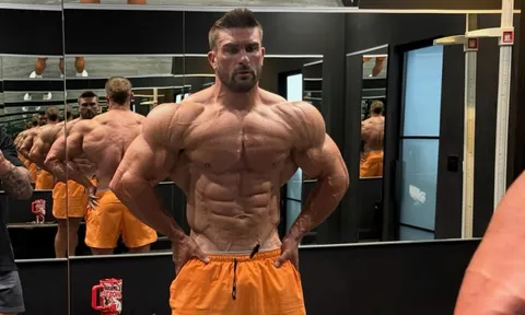 Ryan Terry lộ diện với thể trạng cực đỉnh, hướng đến cột mốc lịch sử tại Mr. Olympia 2026