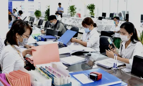 Cán bộ công chức viên chức được nhận 3 mức tiền 500.000 - 1.500.000 - 2.600.000 đồng/tháng đến 01/8/2027 theo Nghị quyết 28 cho các chi phí nào?