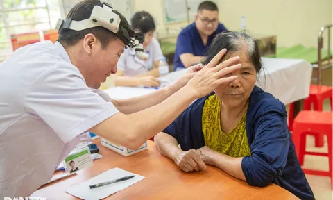 Từ 27/7/2026, hỗ trợ cho mỗi bác sĩ từ 1.000.000 đến 3.000.000 đồng theo Nghị quyết 26 khi có học hàm, học vị như thế nào?