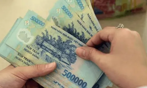 Cán bộ, công chức, viên chức được hỗ trợ 500.000 đồng/tháng từ ngân sách: Ai sẽ được nhận?
