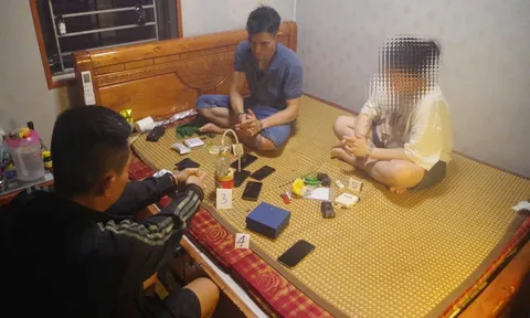 Phát hiện một phụ nữ và 2 người đàn ông "làm chuyện động trời" tại nhà của Nguyễn Thanh Tùng