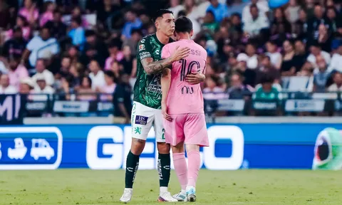 Messi vượt qua nỗi đau trở lại sân cỏ, đối thủ dành sự tôn trọng đặc biệt
