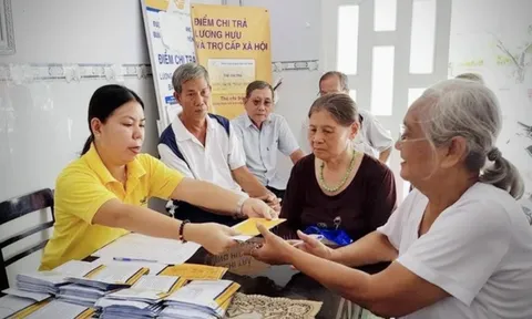 Tăng mức lương tối thiểu đóng BHXH từ 01/01/2027 khi tăng lương tối thiểu vùng dự kiến như thế nào?