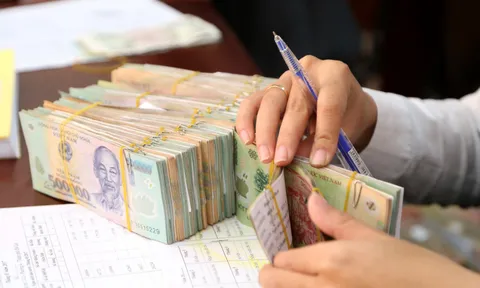 Thăm hỏi, tặng quà mức chi tối đa 5.000.000 đồng/người/lần và không quá 10.000.000 đồng/người/năm theo Nghị định 307 cho các đối tượng nào?