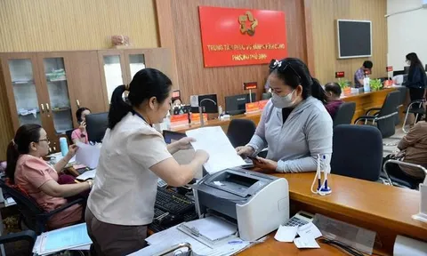 Chính thức: Miễn, giảm phí 42 thủ tục hành chính cho người tích hợp đủ giấy tờ trên VNeID theo nghị quyết 66.22/2026